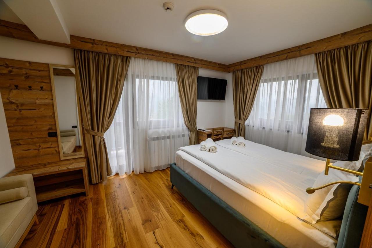 Chalet First Hill Гура-Гуморулуй Экстерьер фото